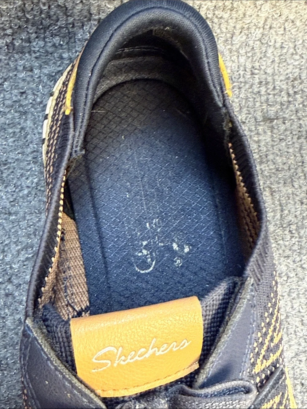 Skechers Navy & Tan Platform Knit Lace-Up Sneakers Size 9.5